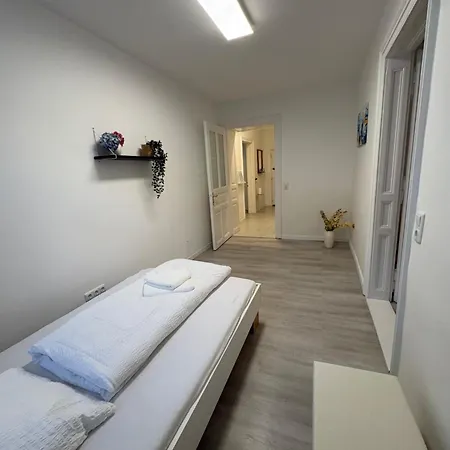 Modern - Altstadt & Parkplatz Апартаменты *